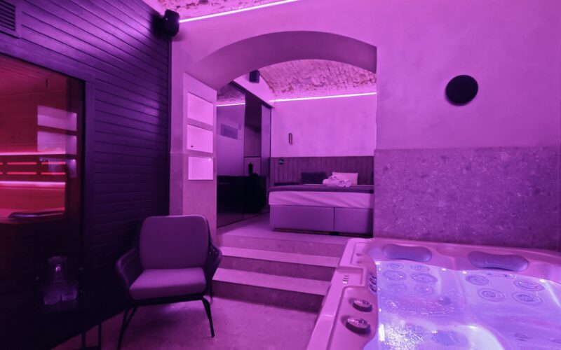 Praha 8 – Karlín minislide - 1